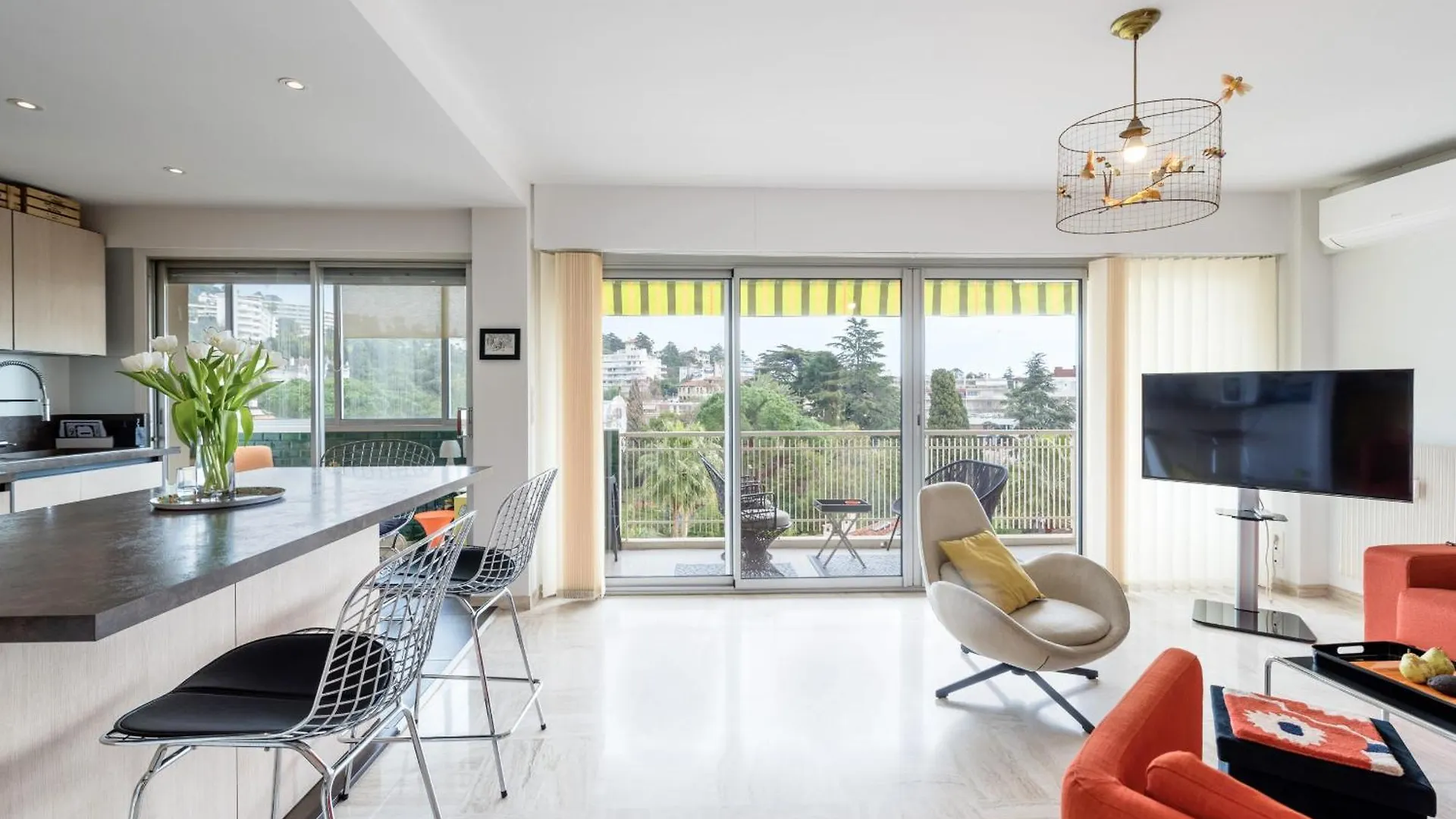 Solange By Terrys Homes Cannes Apartamento